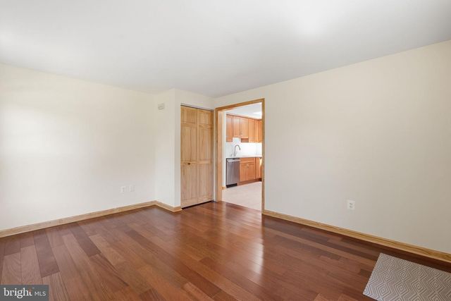 7409 LAKE KATRINE TER, Gaithersburg, MD 20879