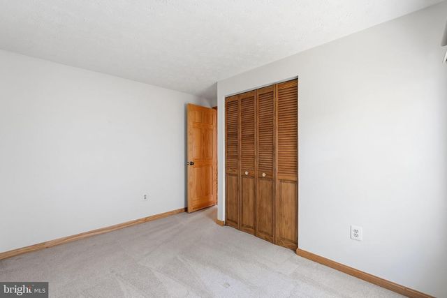 7409 LAKE KATRINE TER, Gaithersburg, MD 20879