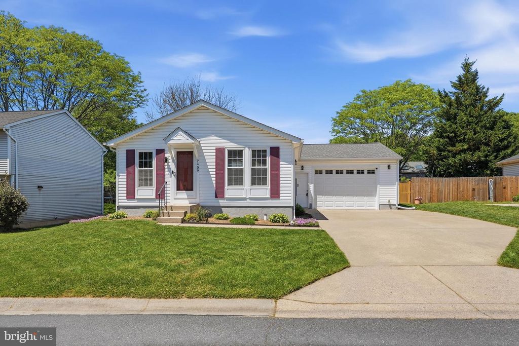 7409 LAKE KATRINE TER, Gaithersburg, MD 20879