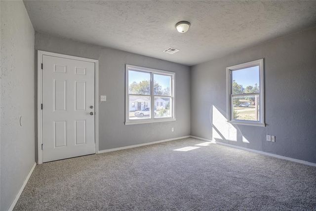 3301 SE 21st Street, Del City, OK 73115