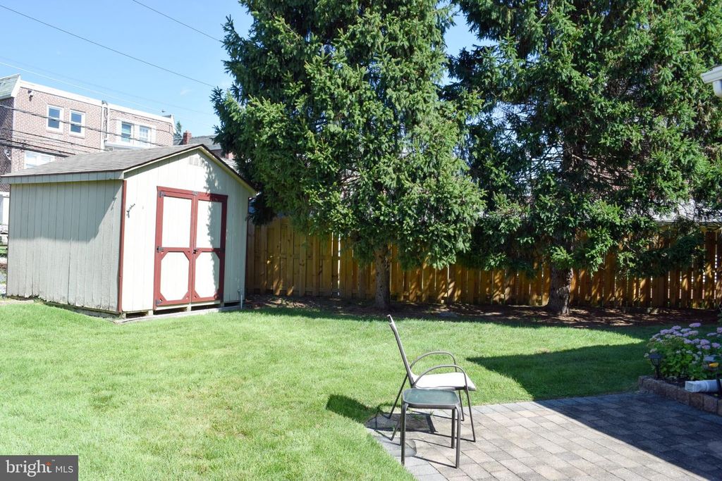 516 PARKVIEW CIR, RIDLEY PARK, PA 19078 — photo 5