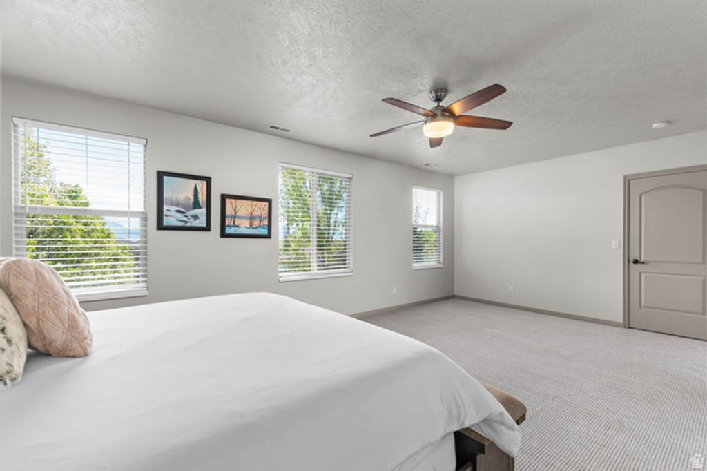 Image 16 of property listing at 1374 S LEA CT, Saratoga Springs, UT 84045