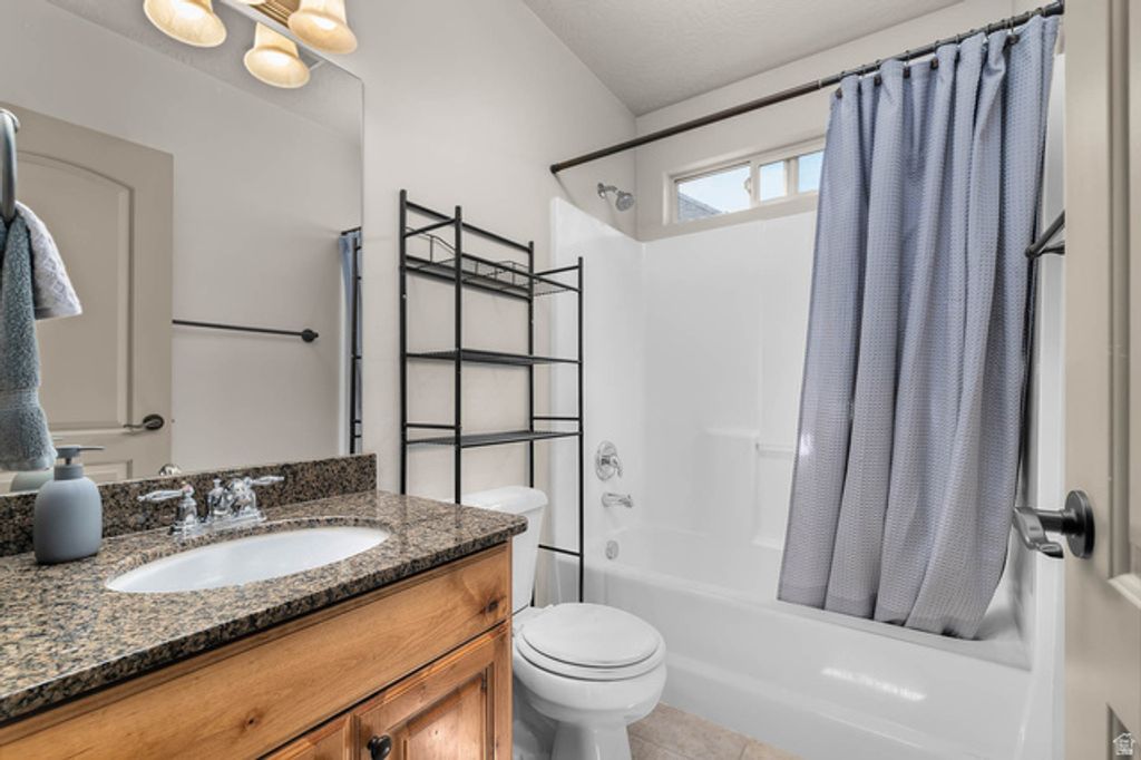 Image 20 of property listing at 1374 S LEA CT, Saratoga Springs, UT 84045