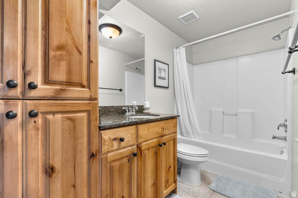 Image 26 of property listing at 1374 S LEA CT, Saratoga Springs, UT 84045