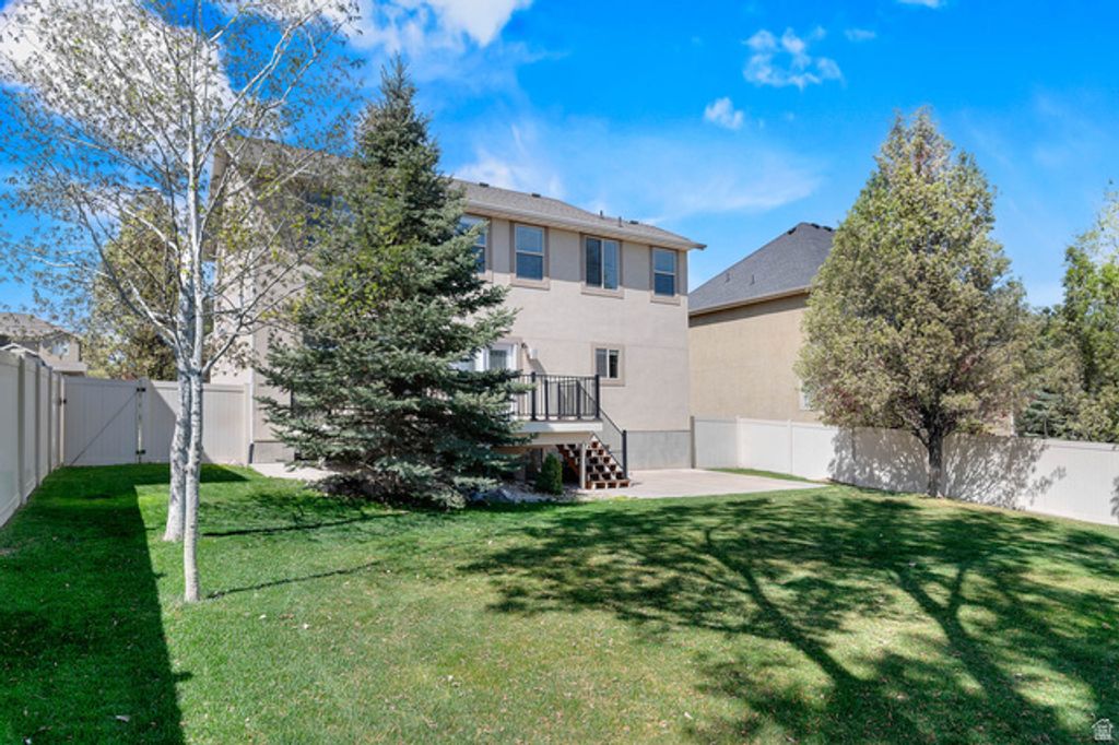 Image 30 of property listing at 1374 S LEA CT, Saratoga Springs, UT 84045