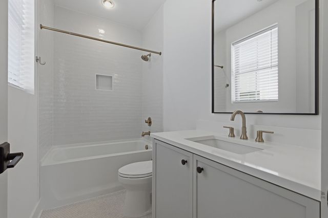 5916A Maxon Ave A, Nashville, TN 37209