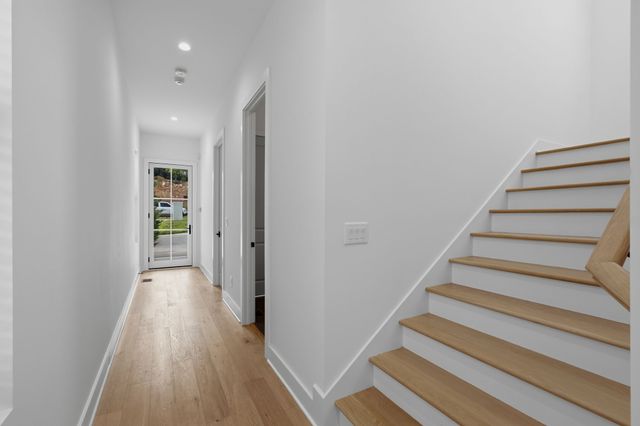 5916A Maxon Ave A, Nashville, TN 37209