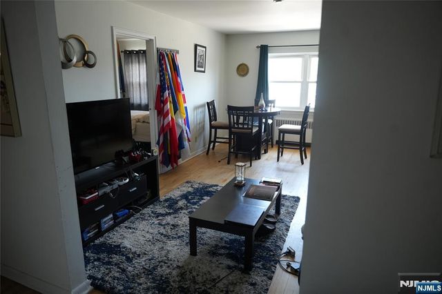 61 Brighton Avenue 10, Belleville, NJ 07109