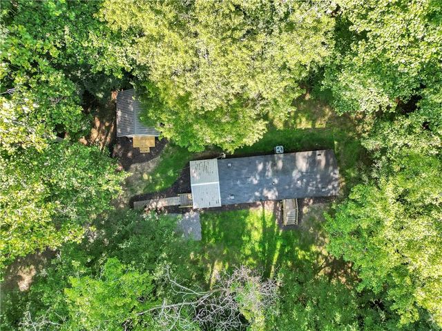 414 Twin Mountain Lake Circle, Talking Rock, GA 30175