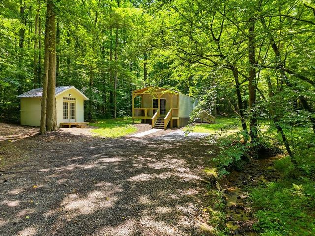 414 Twin Mountain Lake Circle, Talking Rock, GA 30175