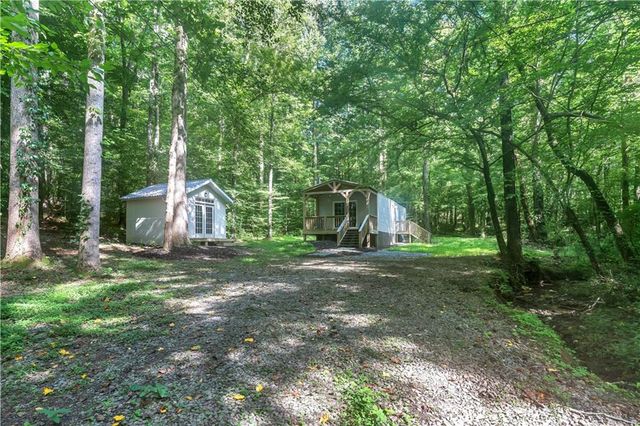 414 Twin Mountain Lake Circle, Talking Rock, GA 30175