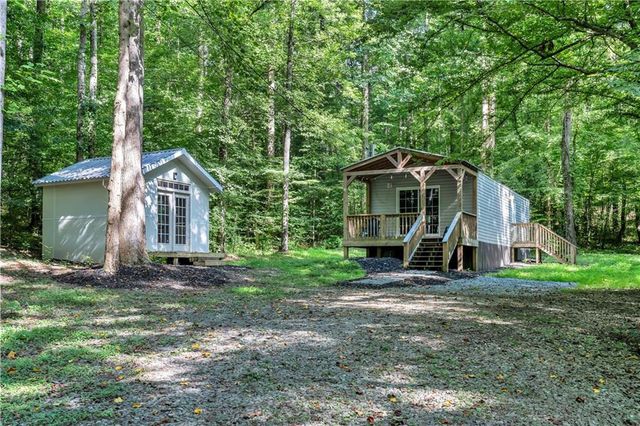 414 Twin Mountain Lake Circle, Talking Rock, GA 30175