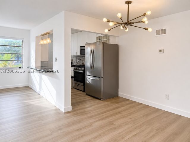20311 NE 2nd Ave 15, Miami, FL 33179