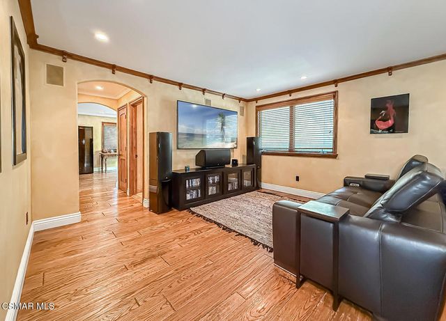 31145 Lobo Vista Road, Agoura Hills, CA 91301