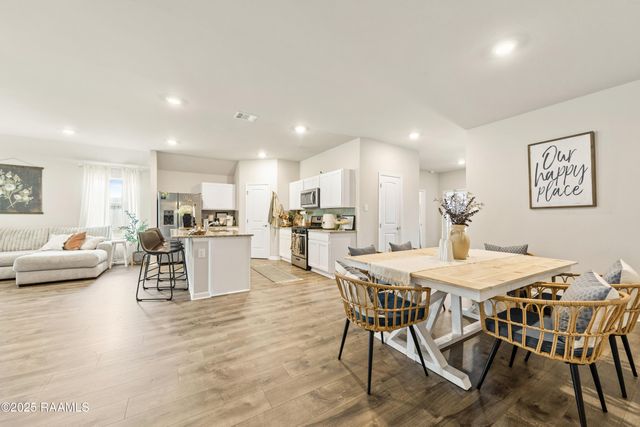 205 Cane Run Court, Duson, LA 70529