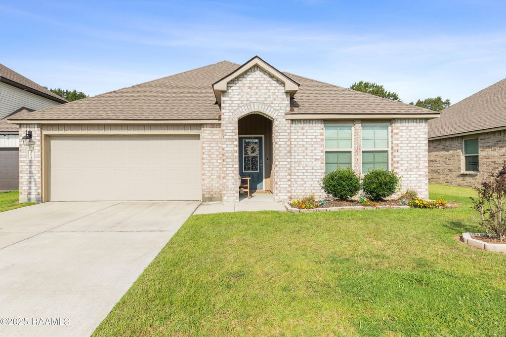 205 Cane Run Court, Duson, LA 70529