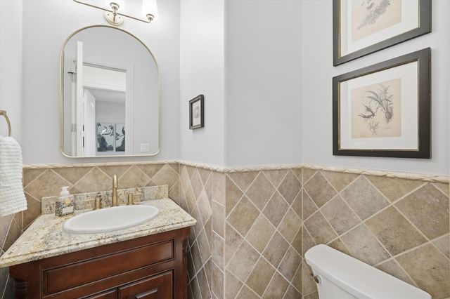 8621 Canyon Crossing, Lantana, TX 76226