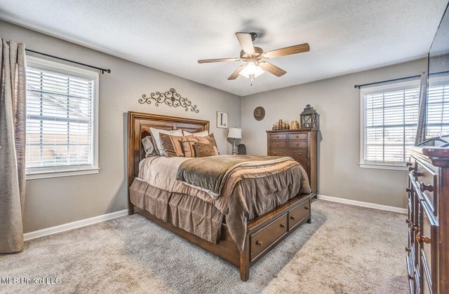 1690 Desoto Cove, Southaven, MS 38671