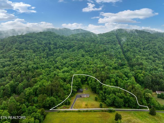 322 New Life Rd, Rogersville, TN 37857