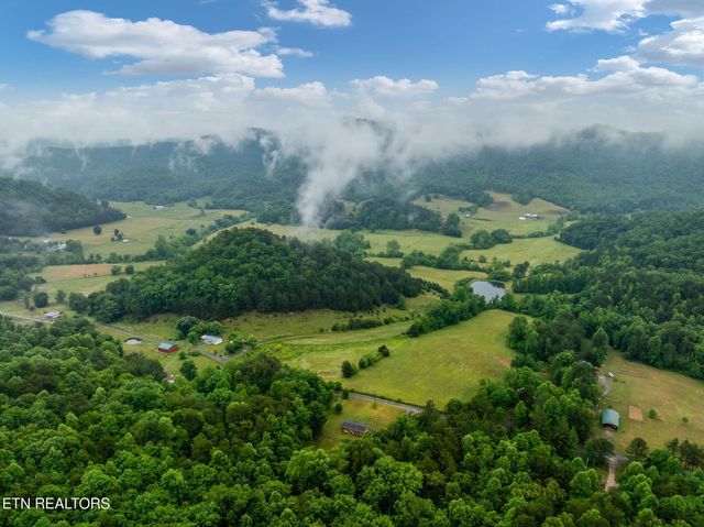 322 New Life Rd, Rogersville, TN 37857