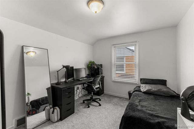 1803 N Rosevere Avenue, Dearborn, MI 48128