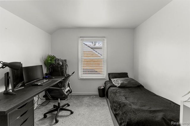 1803 N Rosevere Avenue, Dearborn, MI 48128