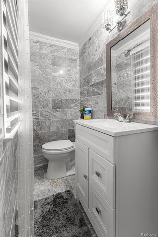 1803 N Rosevere Avenue, Dearborn, MI 48128