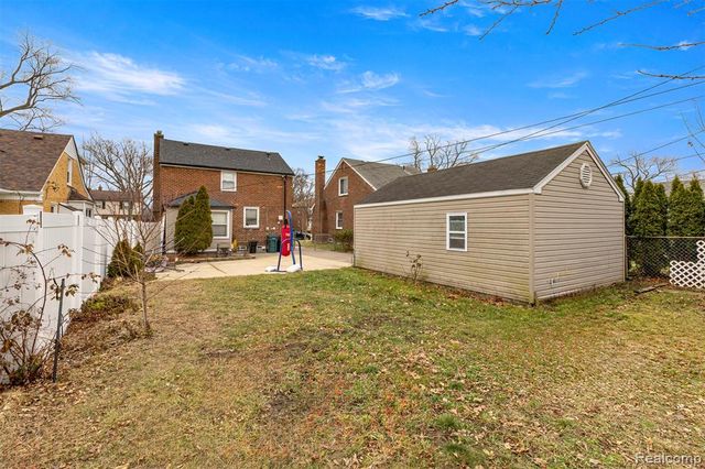 1803 N Rosevere Avenue, Dearborn, MI 48128