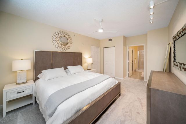 720 S Sapodilla Avenue 301, West Palm Beach, FL 33401