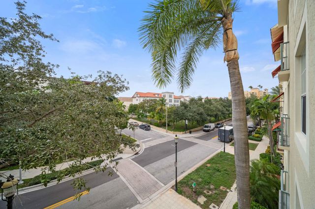 720 S Sapodilla Avenue 301, West Palm Beach, FL 33401