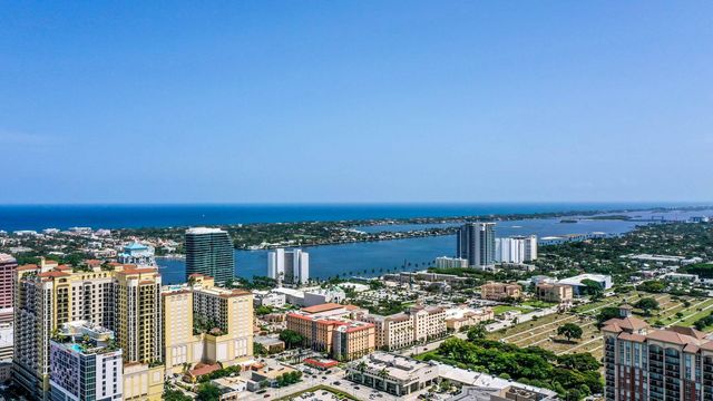 720 S Sapodilla Avenue 301, West Palm Beach, FL 33401