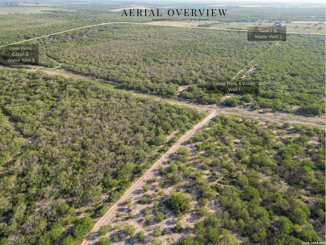 1305 FM 799, George West, TX 78022