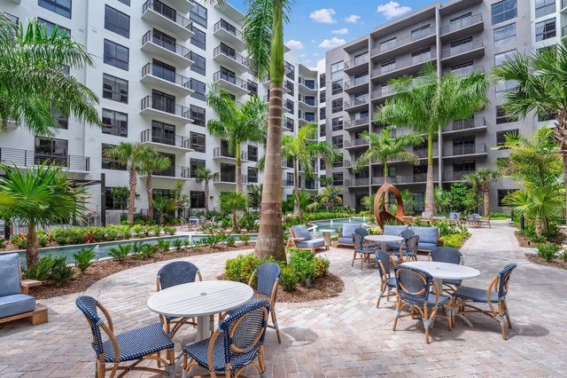 1650 NE 124th Street PH26, North Miami, FL 33181