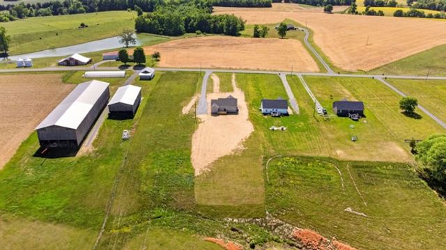1233 Coleytown Road, Lafayette, TN 37083