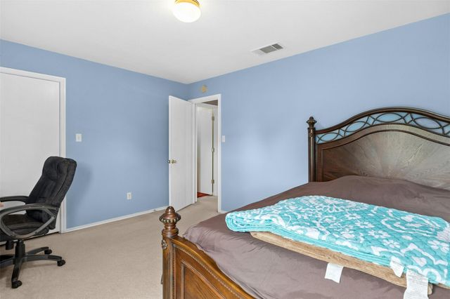 203 Pheasant TRL, Bastrop, TX 78602
