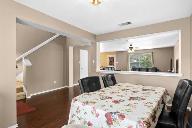 203 Pheasant TRL, Bastrop, TX 78602