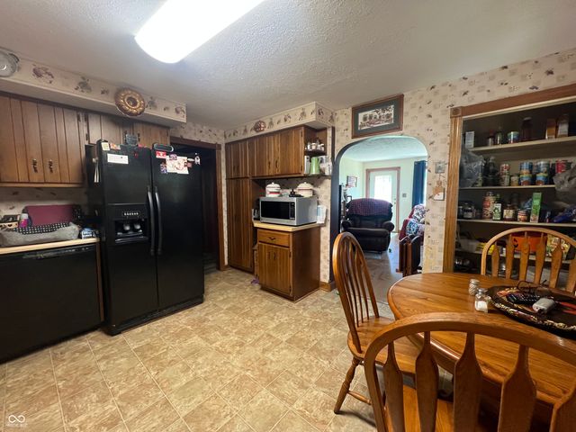 990 N 400 W, Bargersville, IN 46106