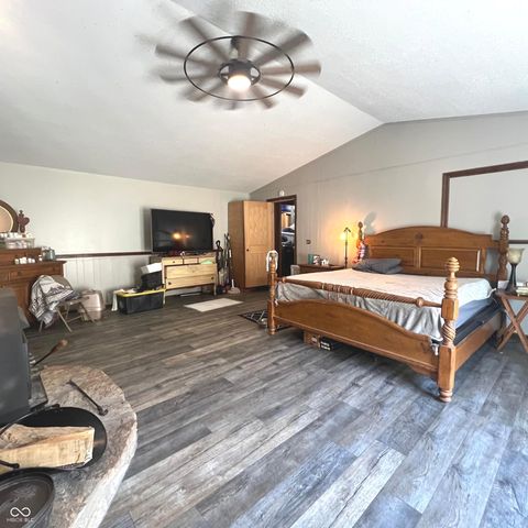 990 N 400 W, Bargersville, IN 46106