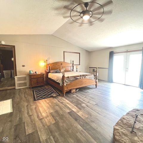 990 N 400 W, Bargersville, IN 46106