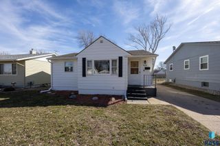 420 S Lincoln Ave Avenue, Sioux Falls, SD 57104