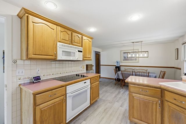 12 Karen Dr, South Hadley, MA 01075