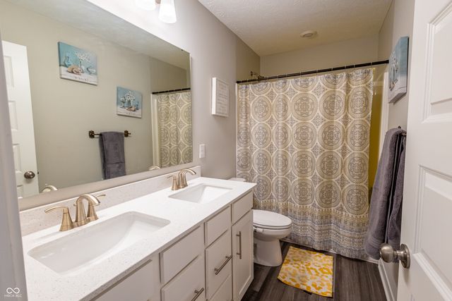 3614 Merchmont Road, Bargersville, IN 46106