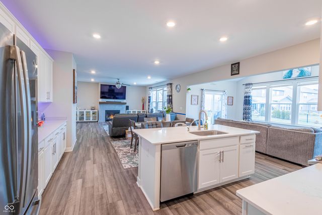 3614 Merchmont Road, Bargersville, IN 46106