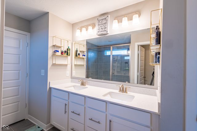 3614 Merchmont Road, Bargersville, IN 46106