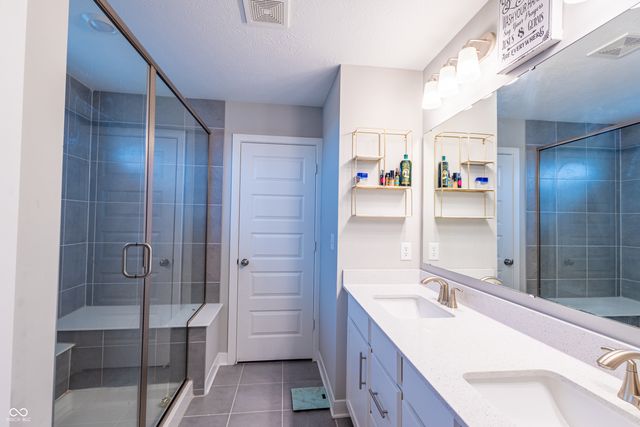 3614 Merchmont Road, Bargersville, IN 46106