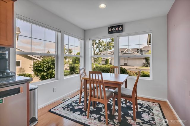 902 72nd Street SE, Auburn, WA 98092