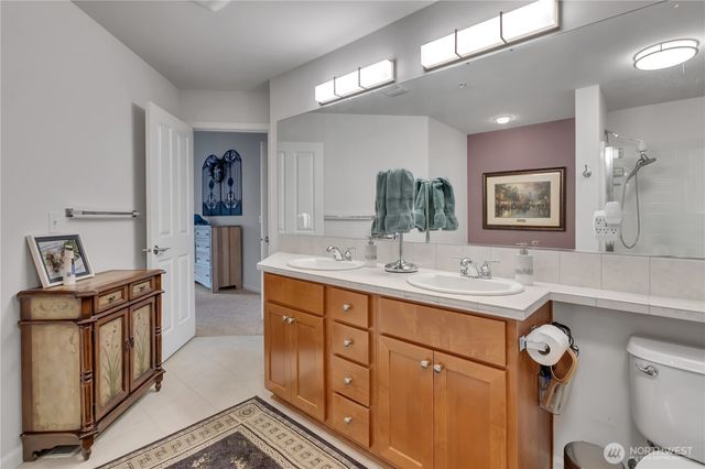 902 72nd Street SE, Auburn, WA 98092