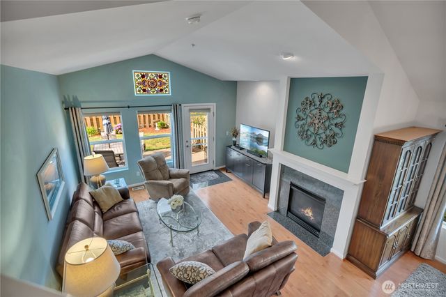 902 72nd Street SE, Auburn, WA 98092
