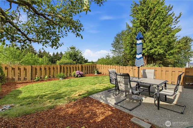 902 72nd Street SE, Auburn, WA 98092