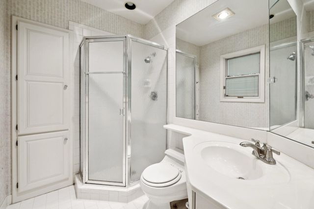 803 OAK PARK Road, Council Bluffs, IA 51503